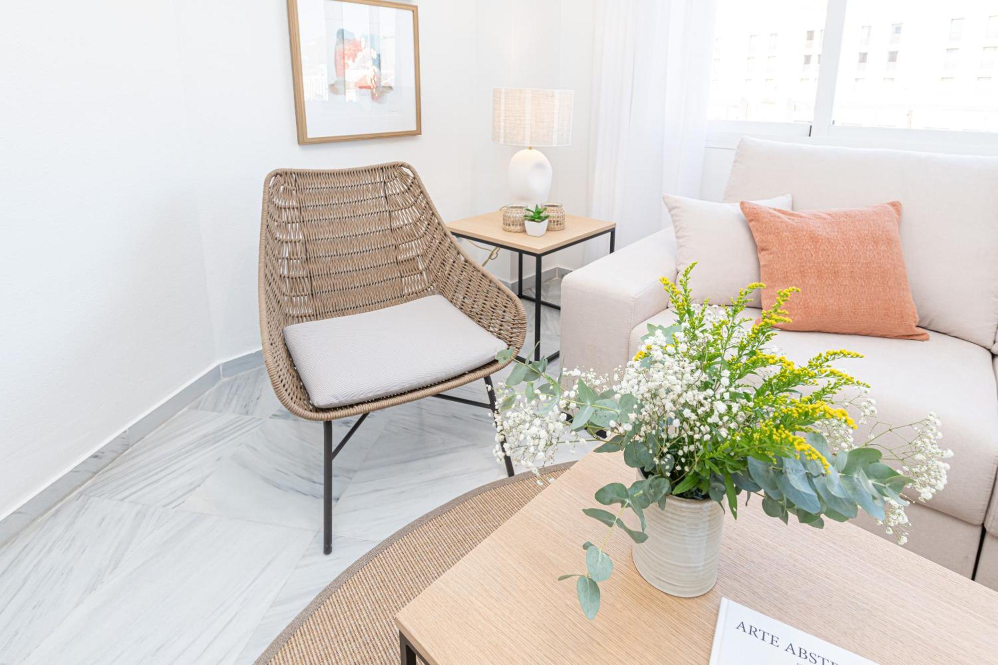 Iloftmalaga Pasillo De Atocha Apartment Ngoại thất bức ảnh