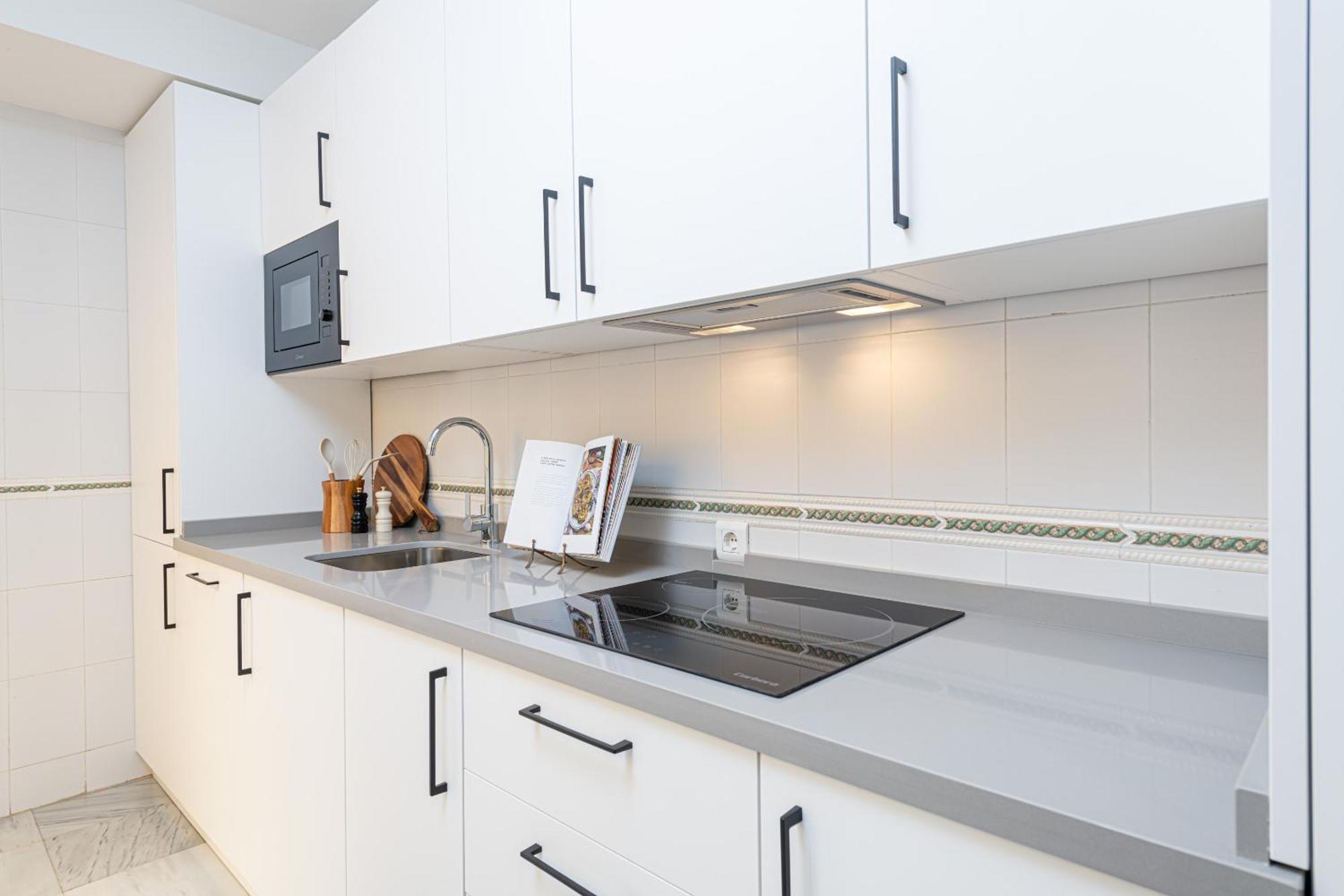 Iloftmalaga Pasillo De Atocha Apartment Ngoại thất bức ảnh