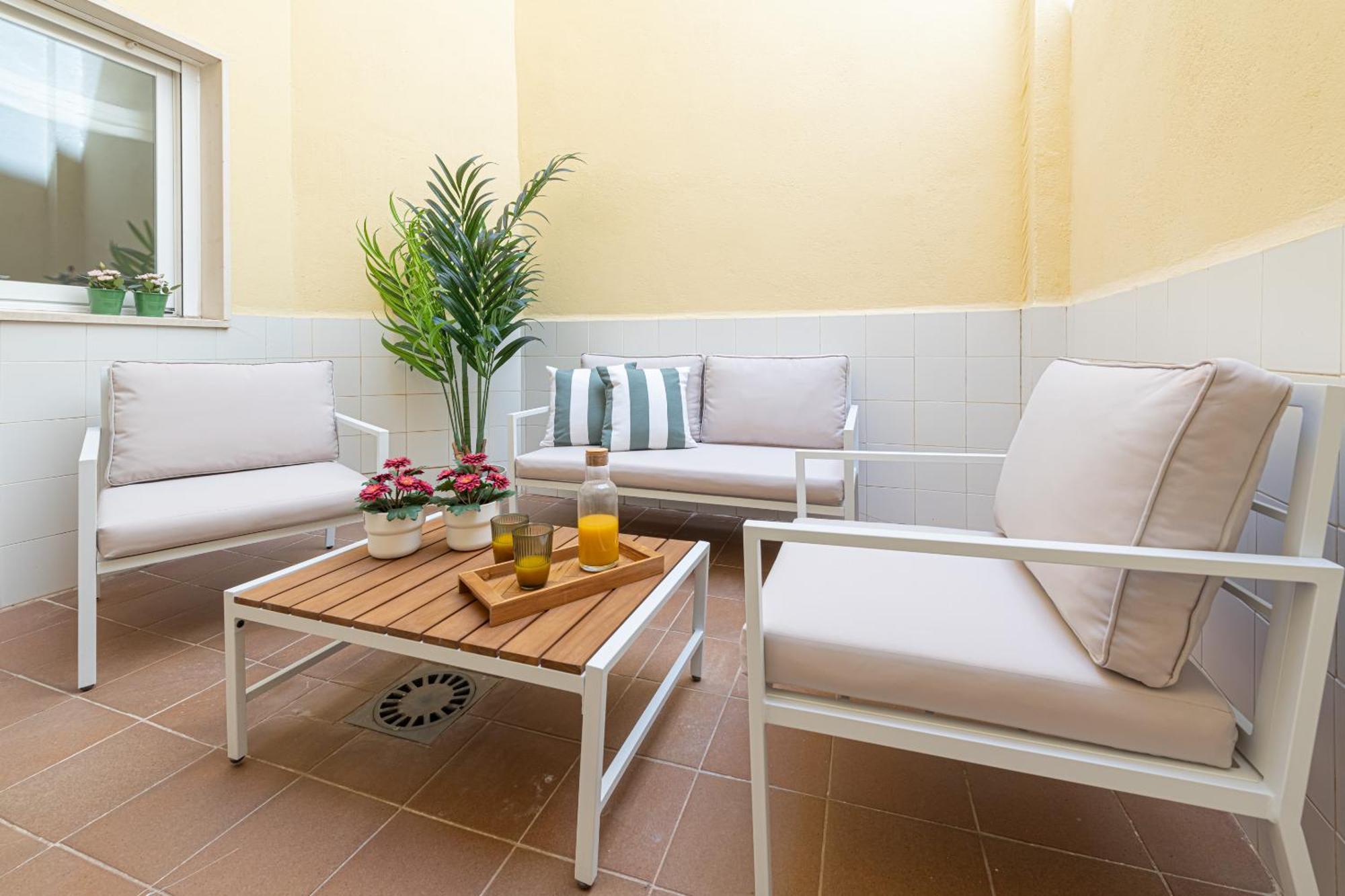 Iloftmalaga Pasillo De Atocha Apartment Ngoại thất bức ảnh