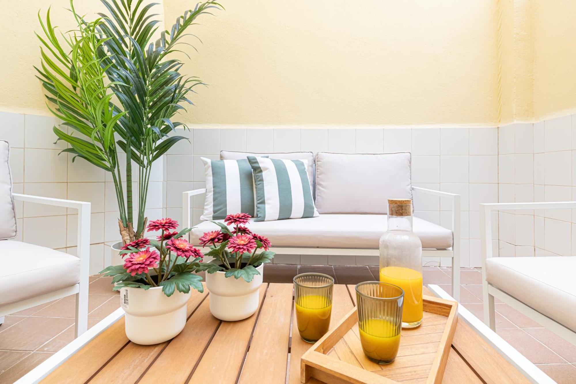 Iloftmalaga Pasillo De Atocha Apartment Ngoại thất bức ảnh